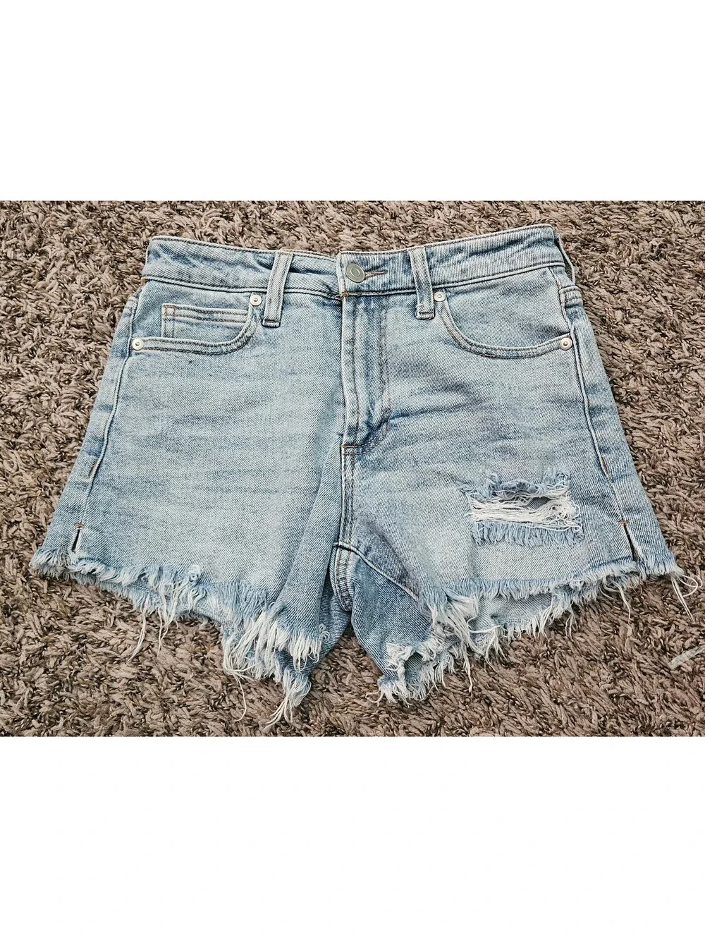 Light Wash Distressed Denim Shorts Size 0/24